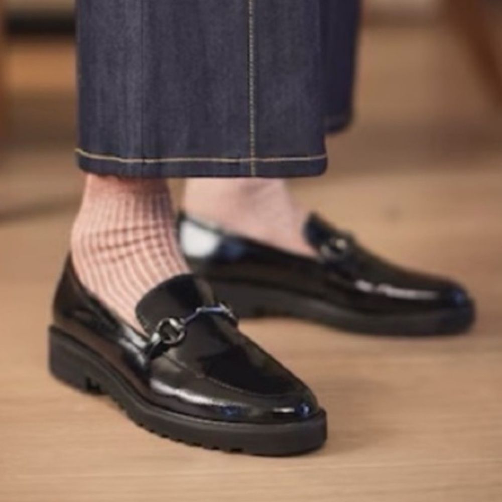 Franco Sarto Cason Black Patent Faux Leather Loafer Size 9